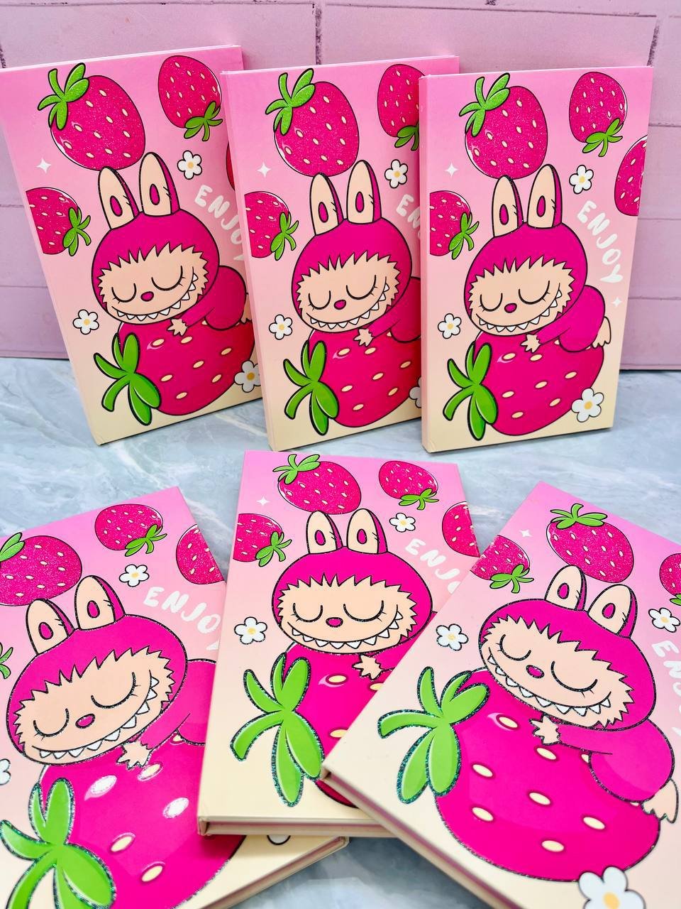 🍭 Paleta de 18 Sombras Labubu 🍭