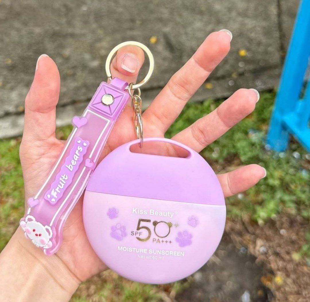 Protector Solar  Moisture  Sunscreen Kiss Beauty  ☀️