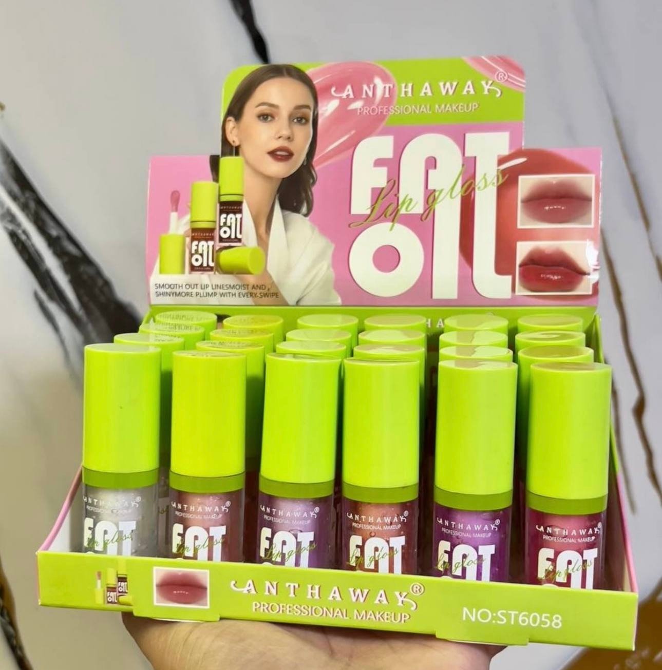 Lip gloss 🙂‍↕️ 💋 Anthaway ~