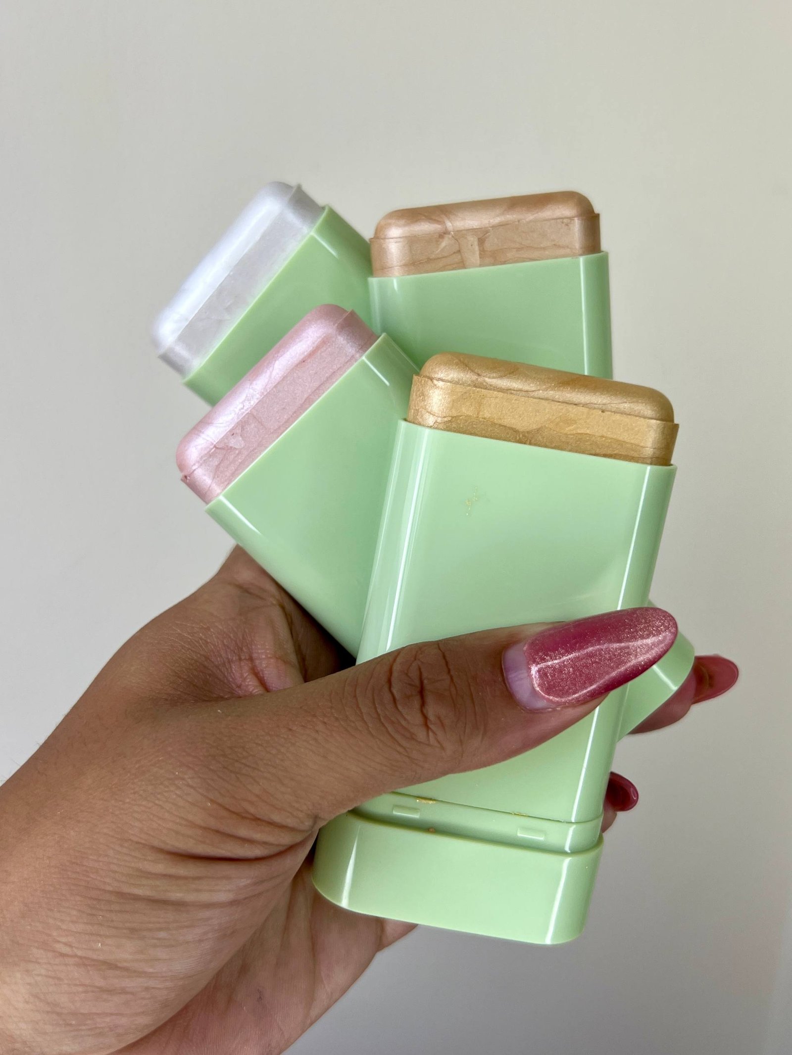 💖 ILUMINADOR BARRA PIXI 💖